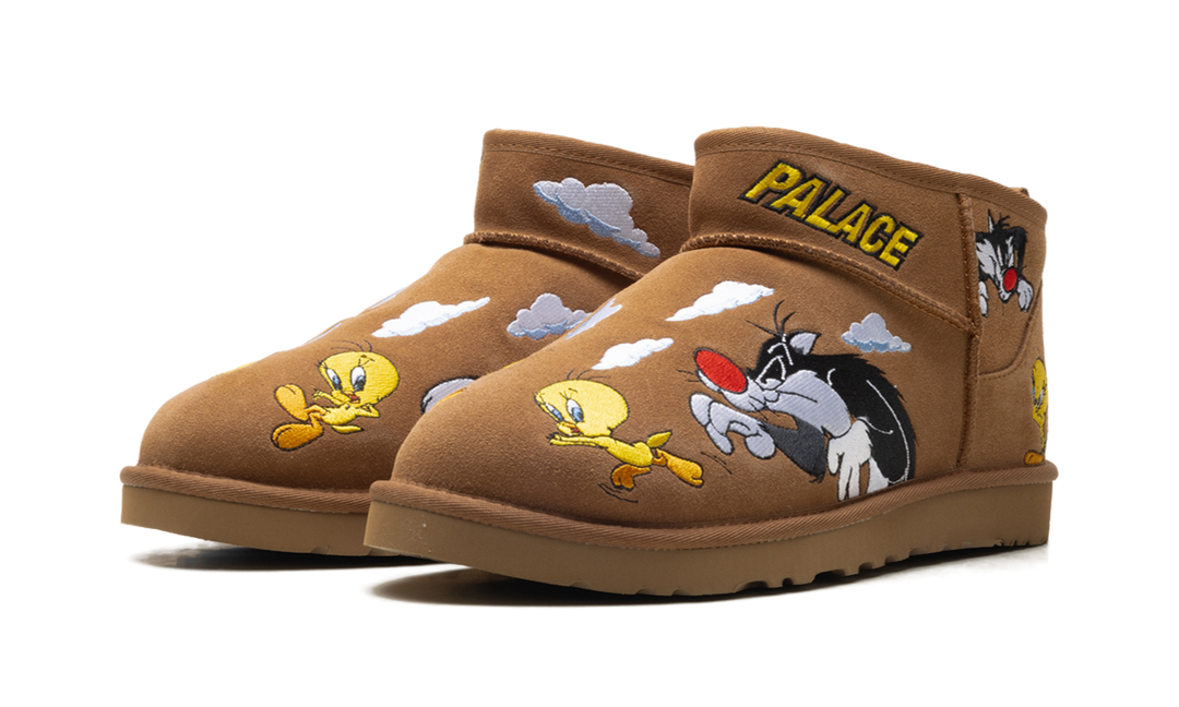 UGG CLASSIC ULTRA MINI BOOT PALACE X LOONEY TUNES CHESTNUT