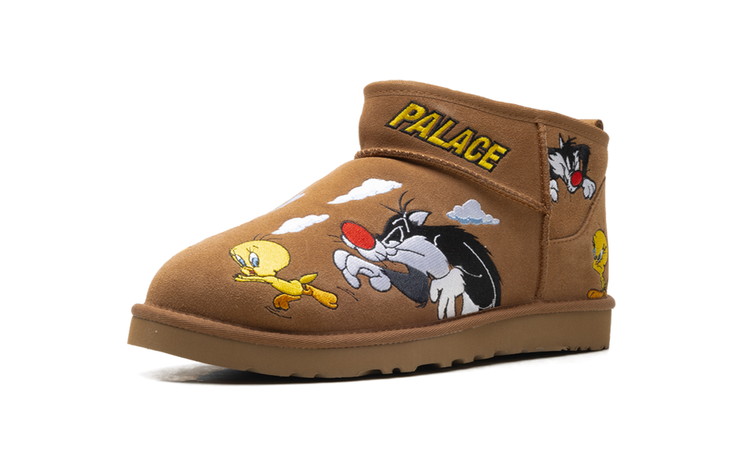 UGG CLASSIC ULTRA MINI BOOT PALACE X LOONEY TUNES CHESTNUT