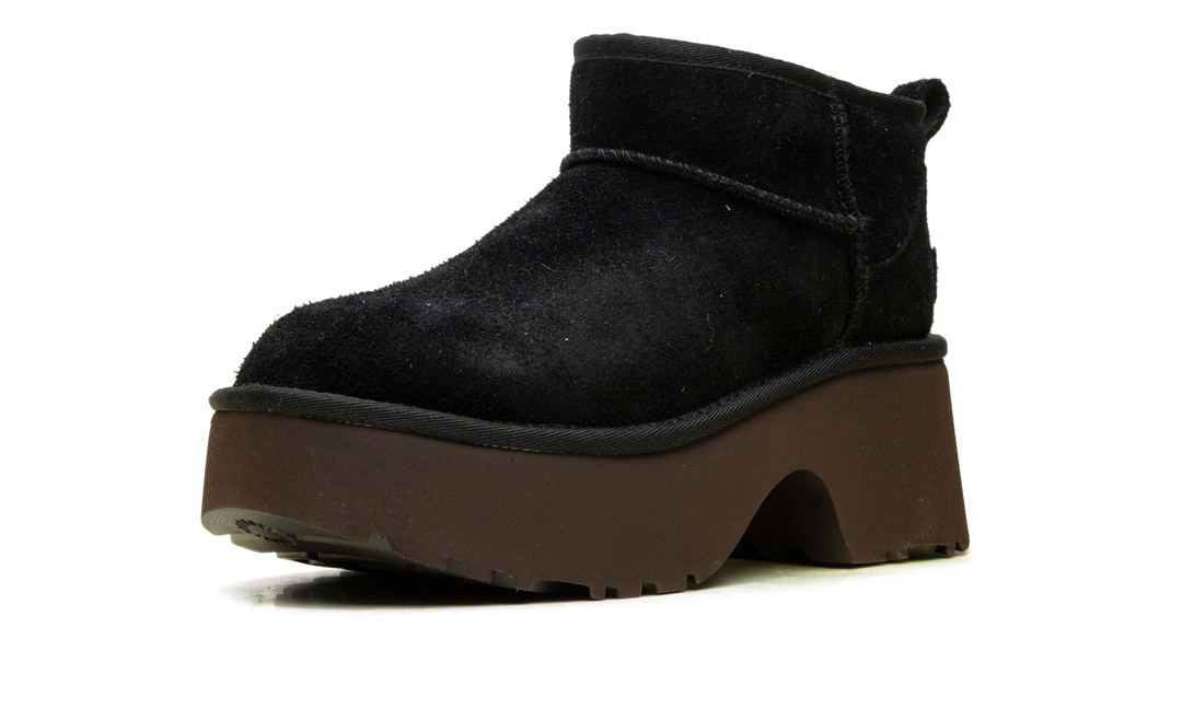 UGG CLASSIC ULTRA MINI NEW HEIGHTS BOOT BLACK WOMENS