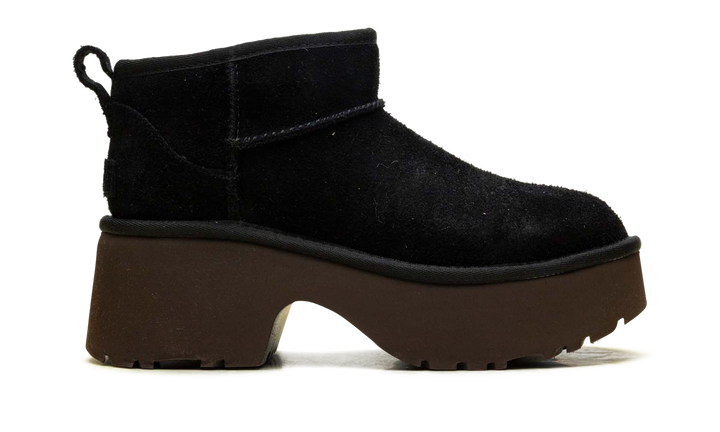 UGG CLASSIC ULTRA MINI NEW HEIGHTS BOOT BLACK WOMENS