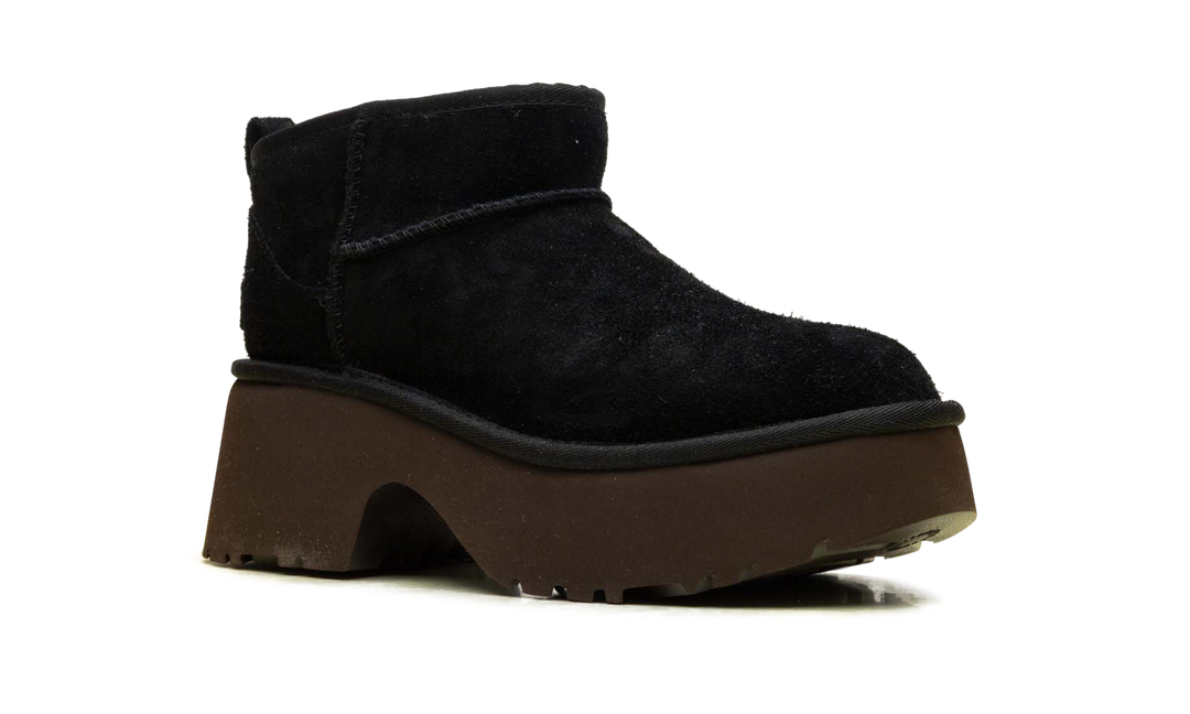 UGG CLASSIC ULTRA MINI NEW HEIGHTS BOOT BLACK WOMENS