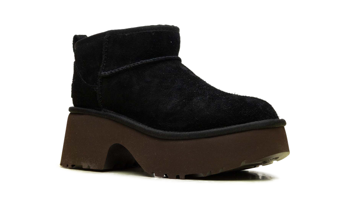 UGG CLASSIC ULTRA MINI NEW HEIGHTS BOOT BLACK WOMENS