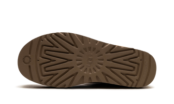 UGG CLASSIC ULTRA MINI PLATFORM BOOT CHESTNUT (WOMEN'S) — Stock