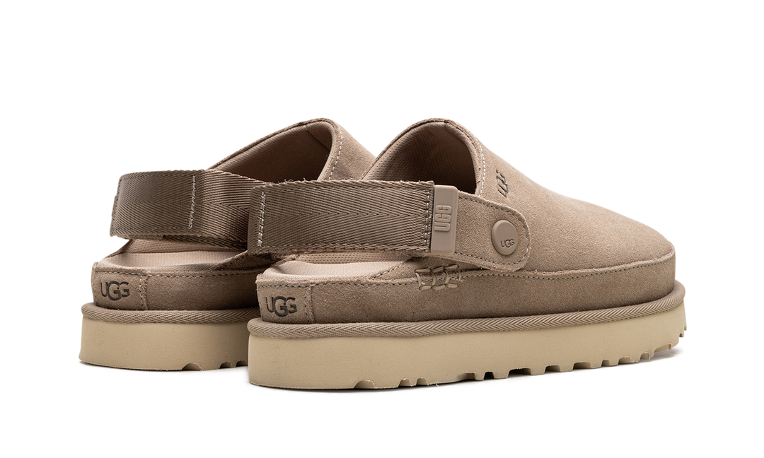 UGG GOLDENSTAR CLOG SAND WOMENS