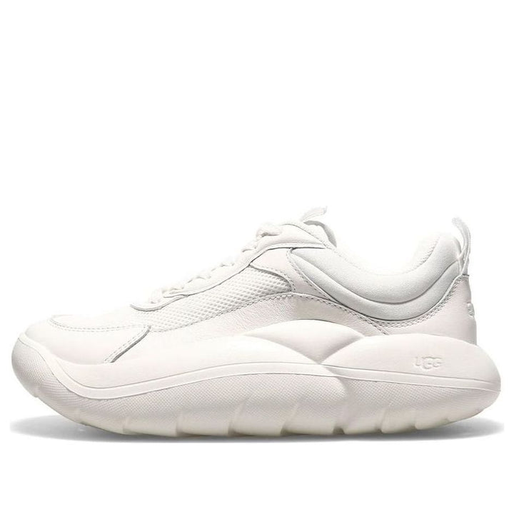 UGG LA CLOUD TRAINER TRIPLE WHITE WOMENS
