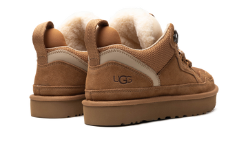 UGG LOWMEL CHESTNUT WOMENS — Stock