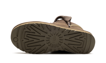 UGG LOWMEL HICKORY WOMENS — Stock