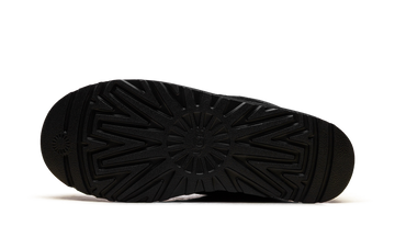 UGG LOWMEL LO BLACK — Stock