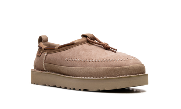 UGG TASMAN CRAFTED REGENERATE SLIPPER 'SAND' — Stock