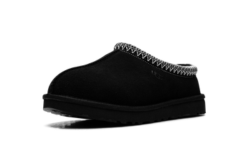 UGG TASMAN II SLIPPER BLACK (WOMEN'S) — Stock