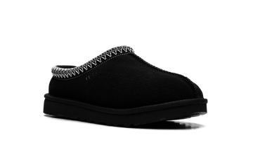 UGG TASMAN II SLIPPER BLACK (WOMEN'S) — Stock