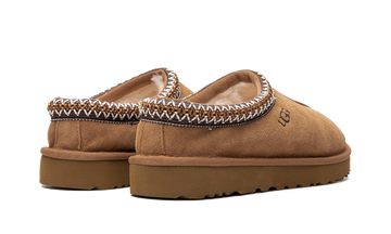 UGG TASMAN SLIPPER CHESTNUT (WOMEN'S) — Stock