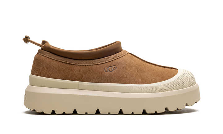 UGG TASMAN WEATHER HYBRID SLIPPER CHESTNUT WHITECAP