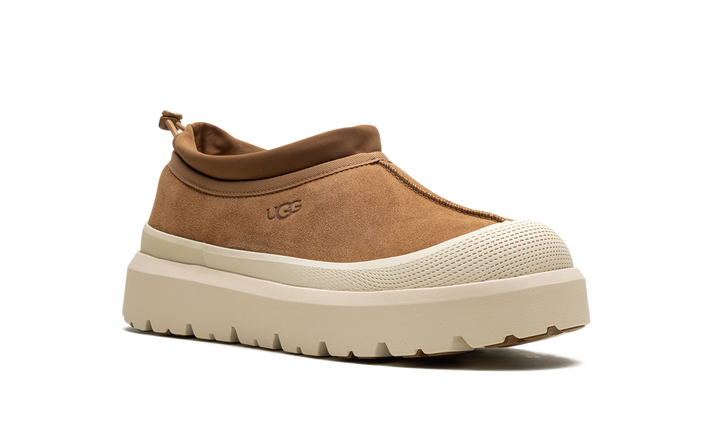 UGG TASMAN WEATHER HYBRID SLIPPER CHESTNUT WHITECAP