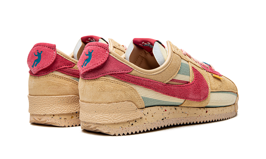 UNION LA X NIKE CORTEZ KHAKI RED