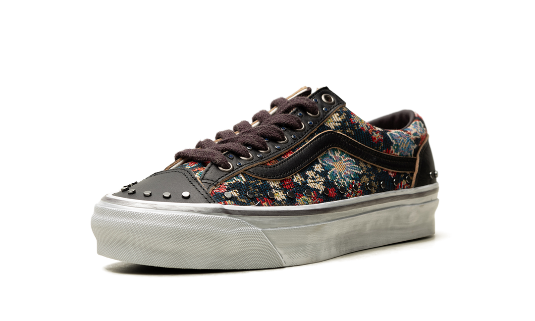 VANS OTW OLD SKOOL 36 VIBRAM FLORAL RIVETS BLACK