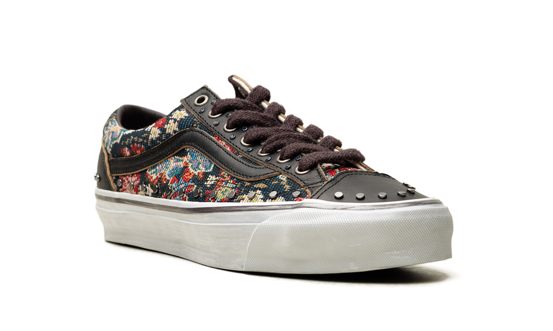 VANS OTW OLD SKOOL 36 VIBRAM FLORAL RIVETS BLACK