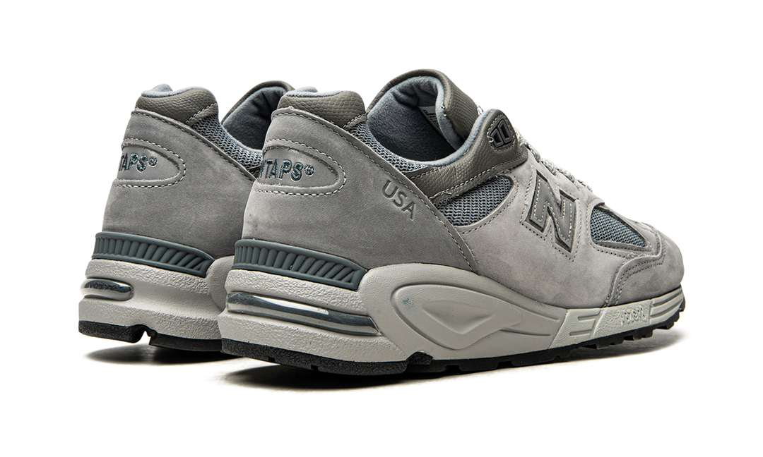 WTAPS X NEW BALANCE 990V2 GREY