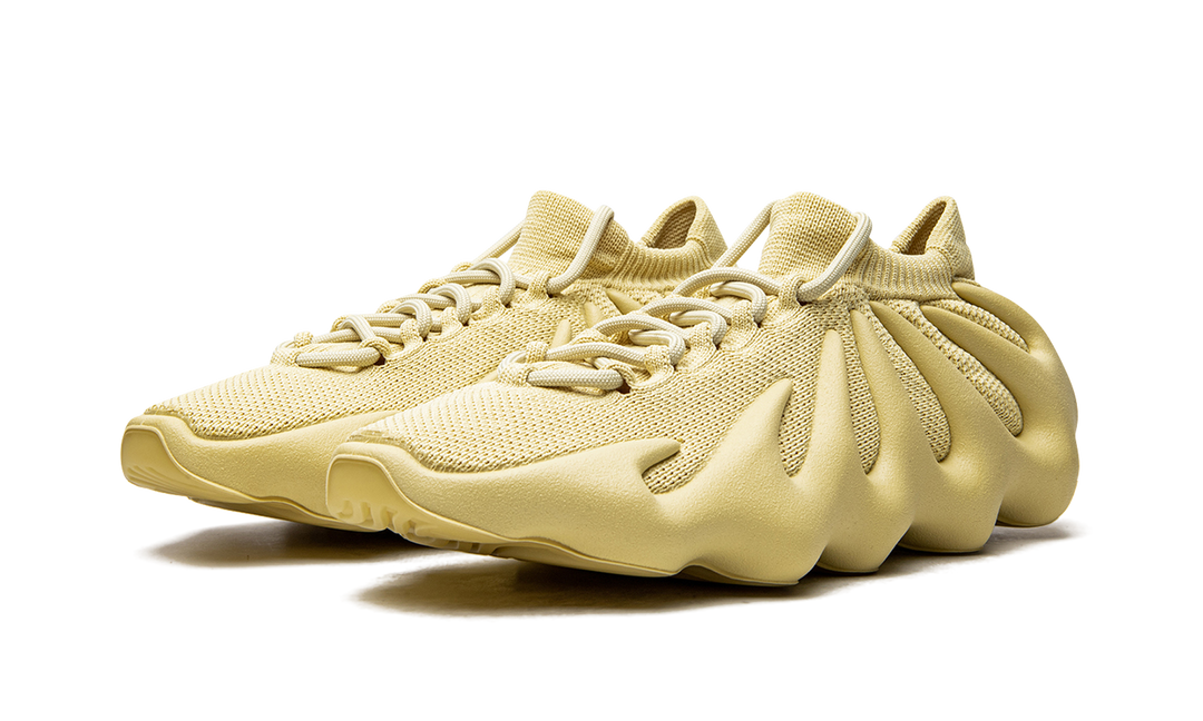 ADIDAS YEEZY 450 SULFUR — Stock 