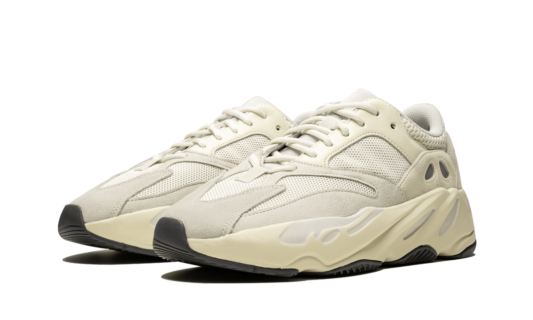 ADIDAS YEEZY 700 ANALOG BOOST