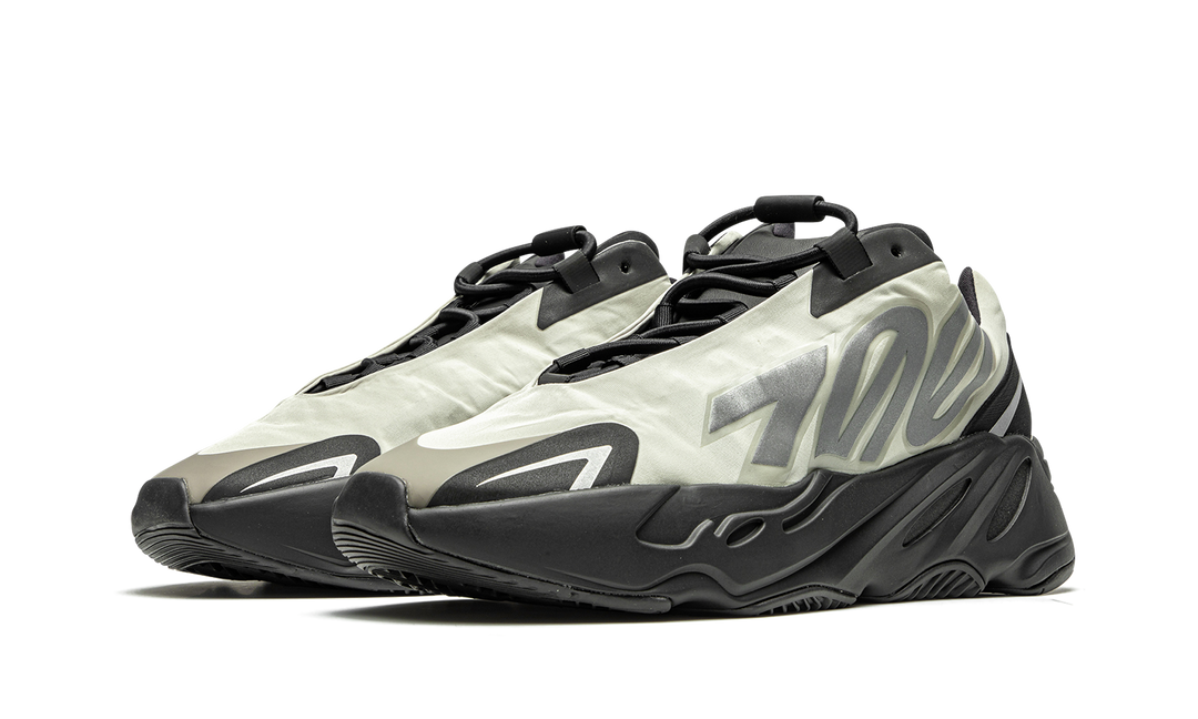 ADIDAS YEEZY 700 MNVN BONE