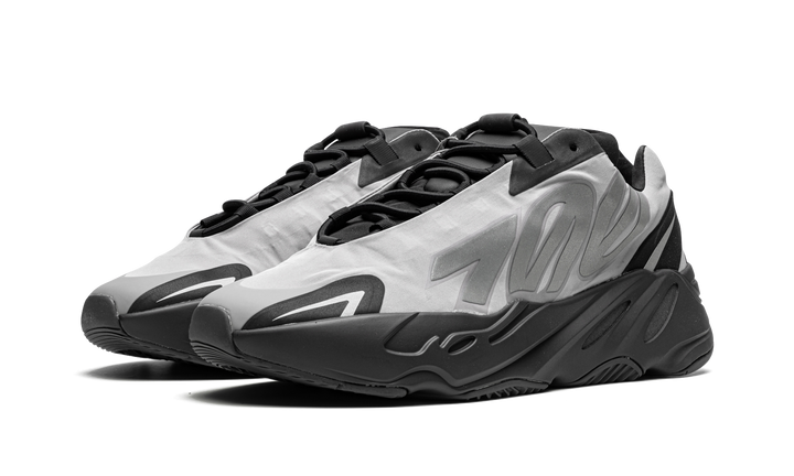 ADIDAS YEEZY 700 MNVN METALLIC