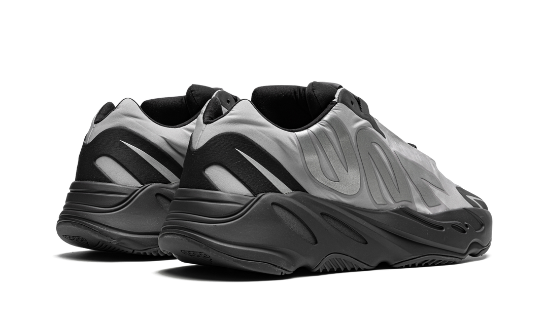 ADIDAS YEEZY 700 MNVN METALLIC