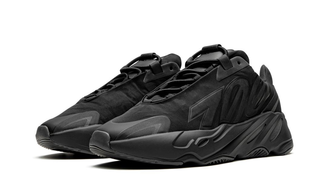 ADIDAS YEEZY 700 MNVN TRIPLE BLACK