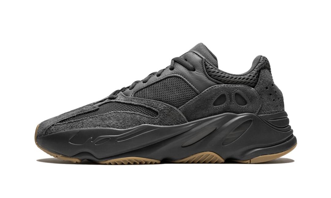 ADIDAS YEEZY 700 UTILITY BLACK
