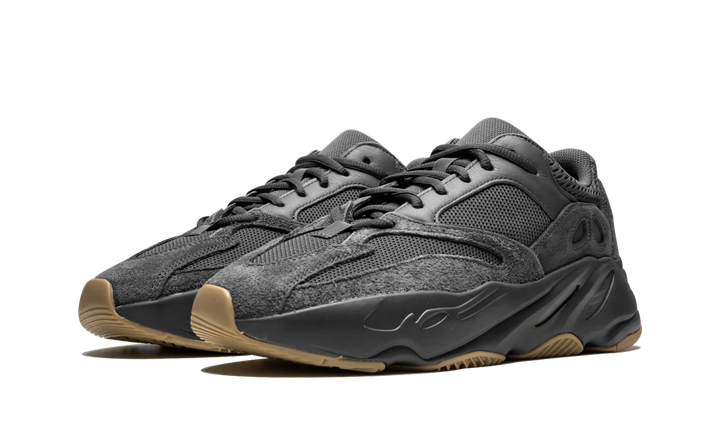 ADIDAS YEEZY 700 UTILITY BLACK