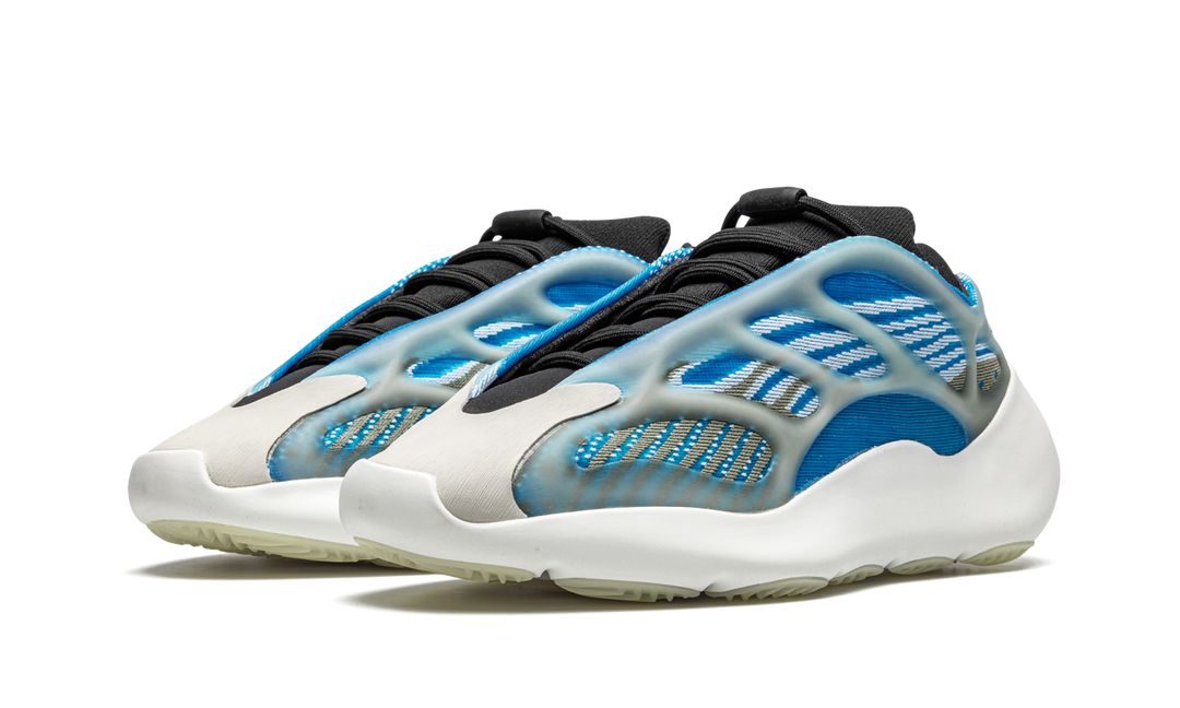 ADIDAS YEEZY 700 V3 ARZARETH