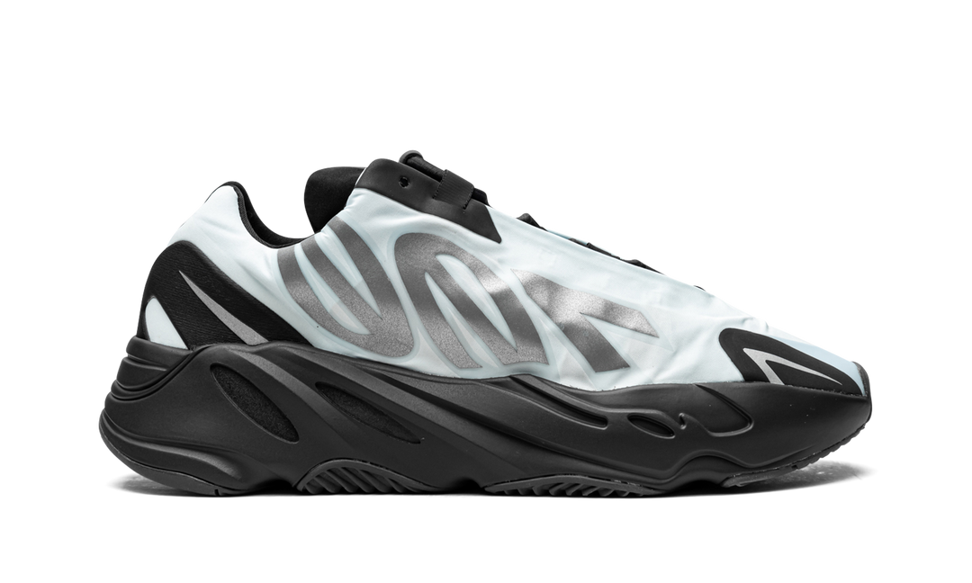 ADIDAS YEEZY BOOST 700 MNVN BLUE TINT