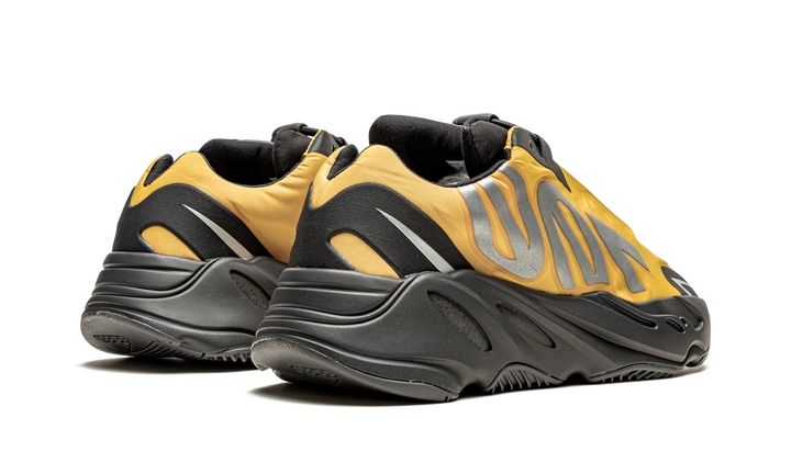 ADIDAS YEEZY BOOST 700 MNVN HONEY FLUX