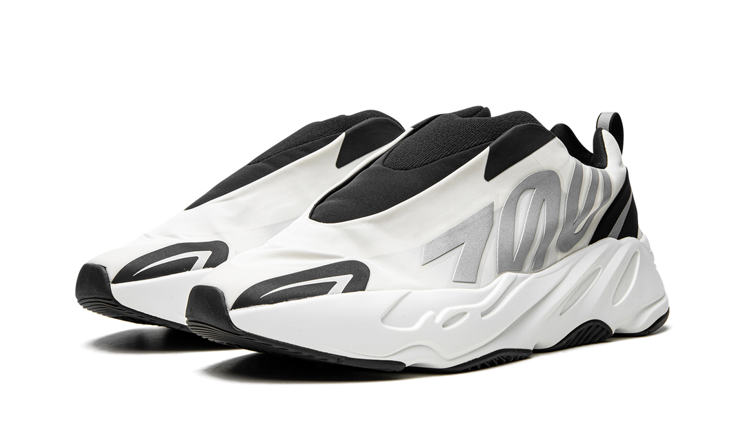 ADIDAS YEEZY BOOST 700 MNVN LACELESS ANALOG