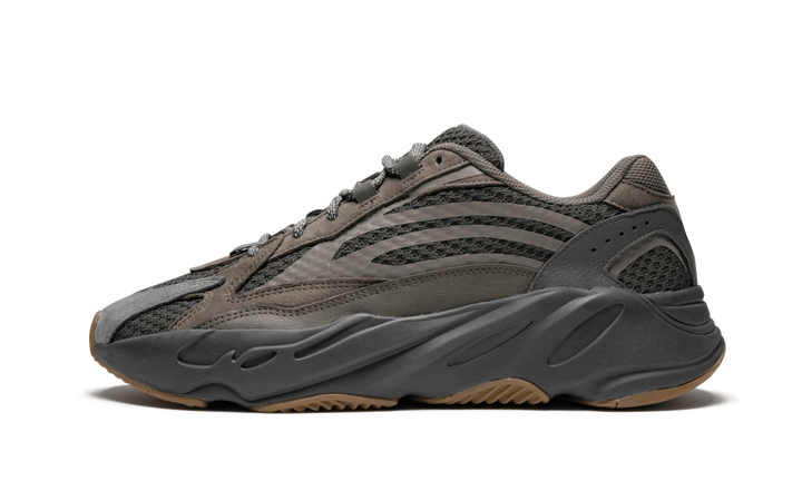 ADIDAS YEEZY BOOST 700 V2 GEODE — Stock 