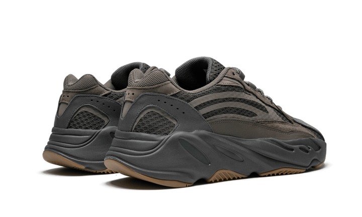 ADIDAS YEEZY BOOST 700 V2 GEODE — Stock 