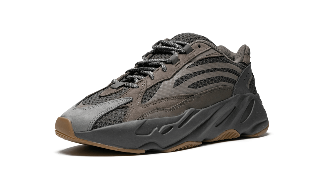 ADIDAS YEEZY BOOST 700 V2 GEODE — Stock 