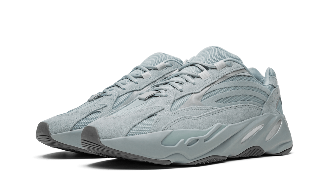 ADIDAS YEEZY BOOST 700 V2 HOSPITAL BLUE