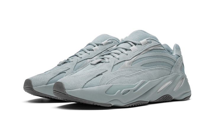 ADIDAS YEEZY BOOST 700 V2 HOSPITAL BLUE