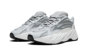 ADIDAS YEEZY BOOST 700 V2 STATIC — Stock