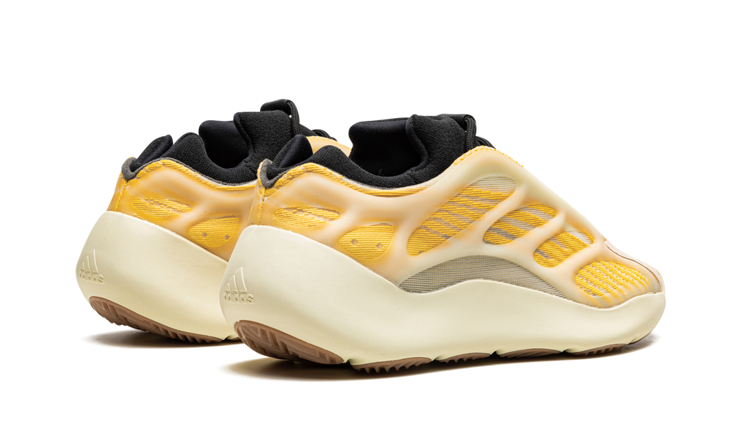 ADIDAS YEEZY BOOST 700 V3 MONO SAFFLOWER