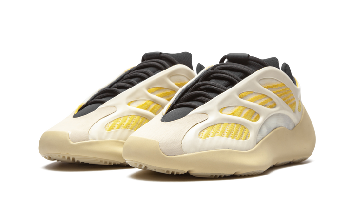 ADIDAS YEEZY BOOST 700 V3 SAFFLOWER