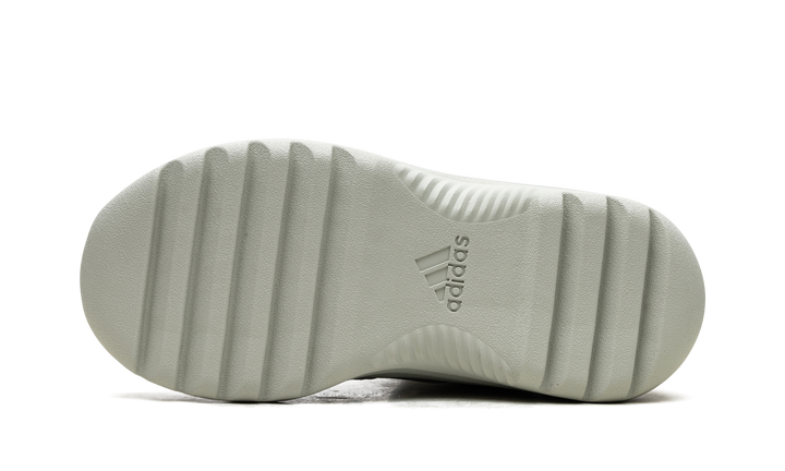 ADIDAS YEEZY DESERT BOOT SALT — Stock 