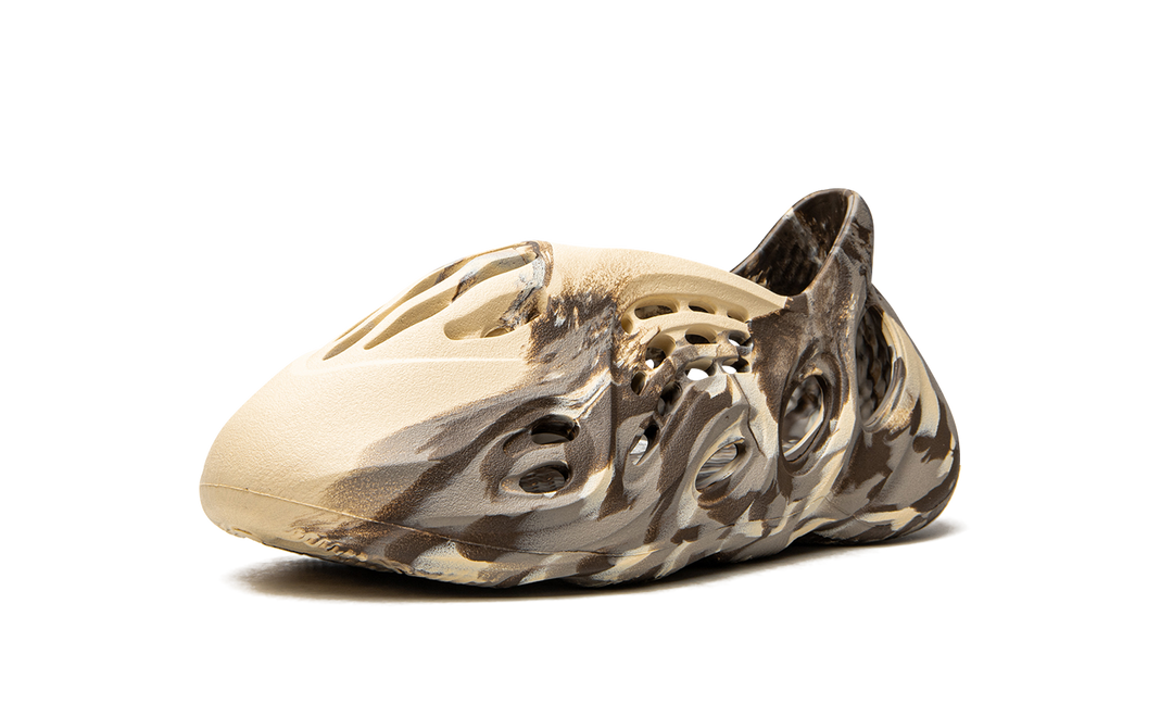 ADIDAS YEEZY FOAM RUNNER MX CREAM CLAY — Stock 