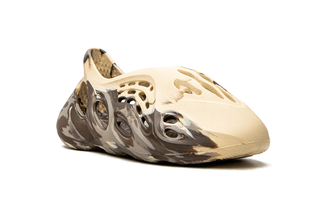 ADIDAS YEEZY FOAM RUNNER MX CREAM CLAY — Stock 