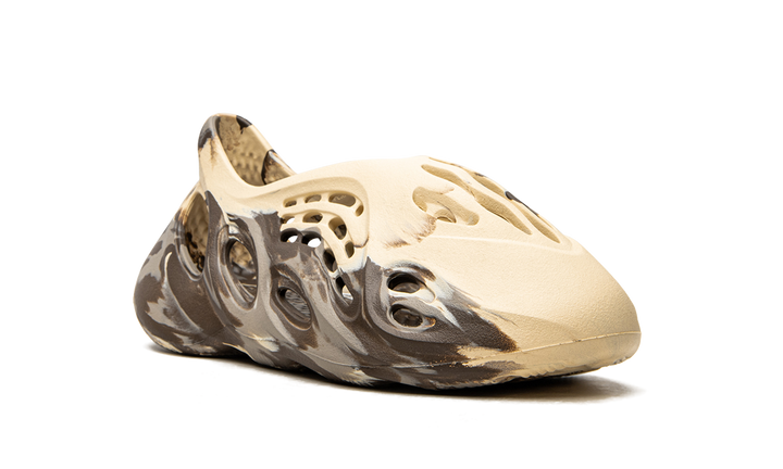 ADIDAS YEEZY FOAM RUNNER MX CREAM CLAY — Stock 