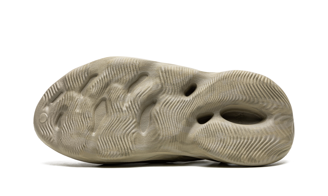 ADIDAS YEEZY FOAM RUNNER STONE SAGE — Stock 