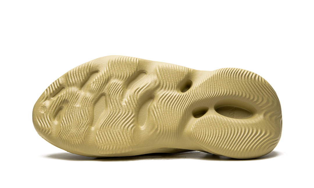 ADIDAS YEEZY FOAM RUNNER SULFUR
