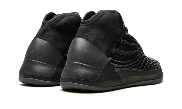 ADIDAS YEEZY QNTM ONYX