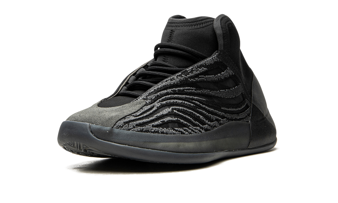 ADIDAS YEEZY QNTM ONYX